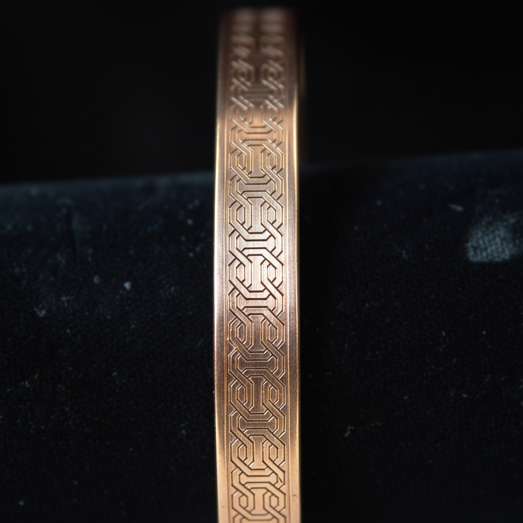 Octagon cuff image 3