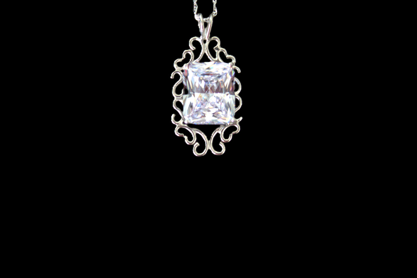 Sterling Silver Vintage Lace Pendant