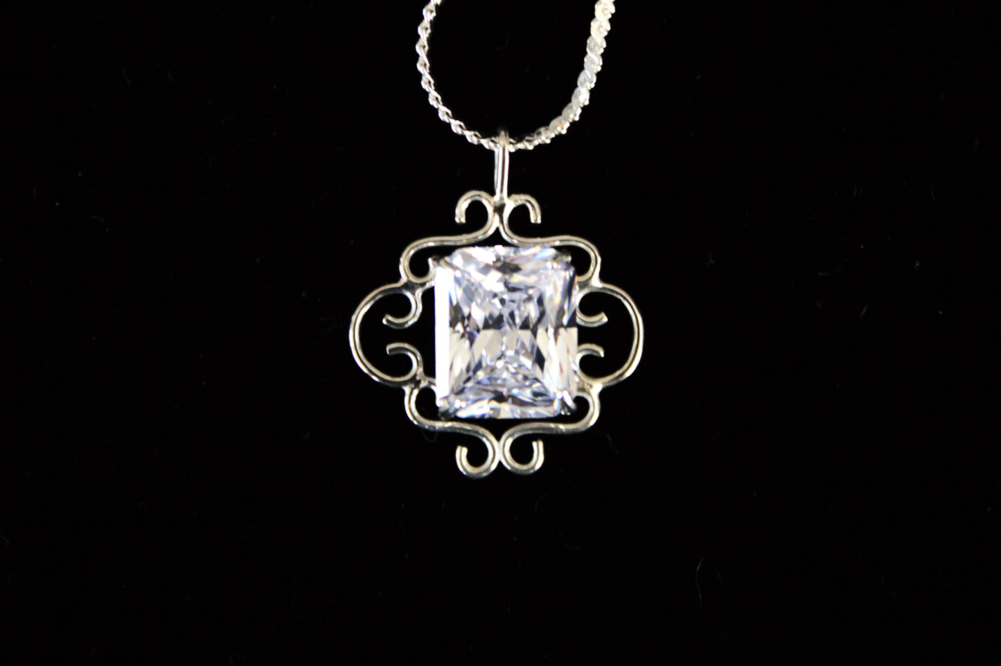 Sterling Silver Openwork Lace Pendant