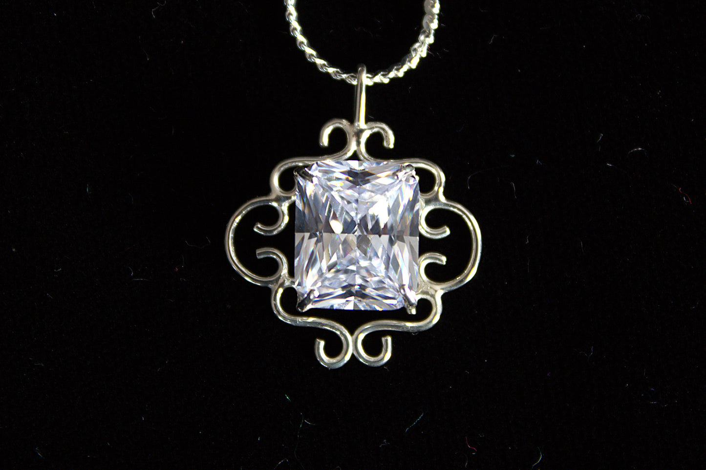 Sterling Silver Openwork Lace Pendant